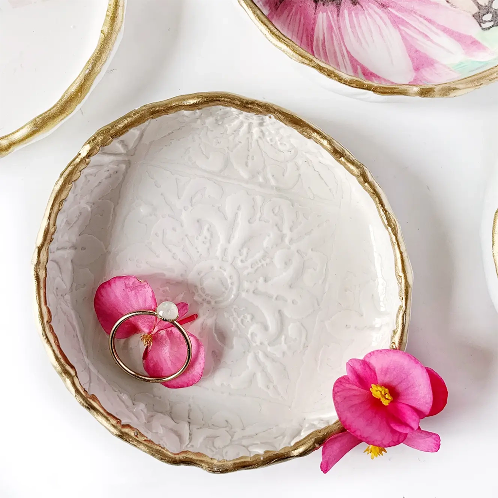 YFL Baroque Ring Dish