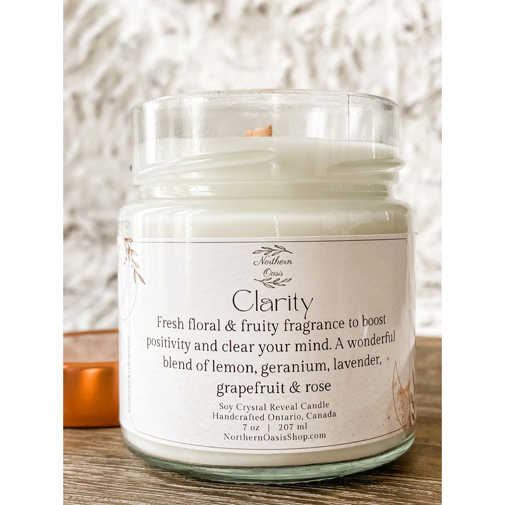Northern Oasis Clarity Crystal Reveal Candle