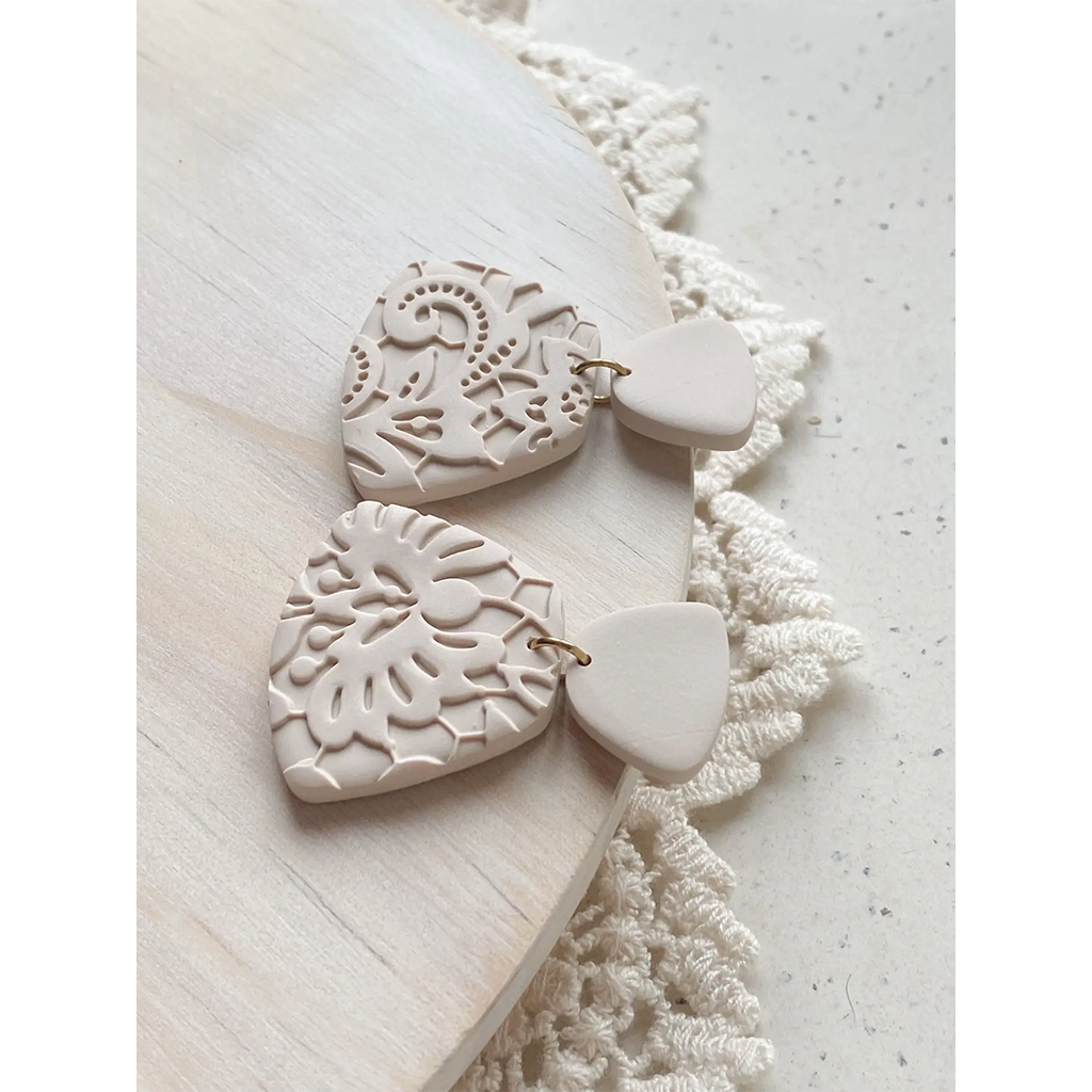 Agaveh Girl Lovely Lacey Earrings
