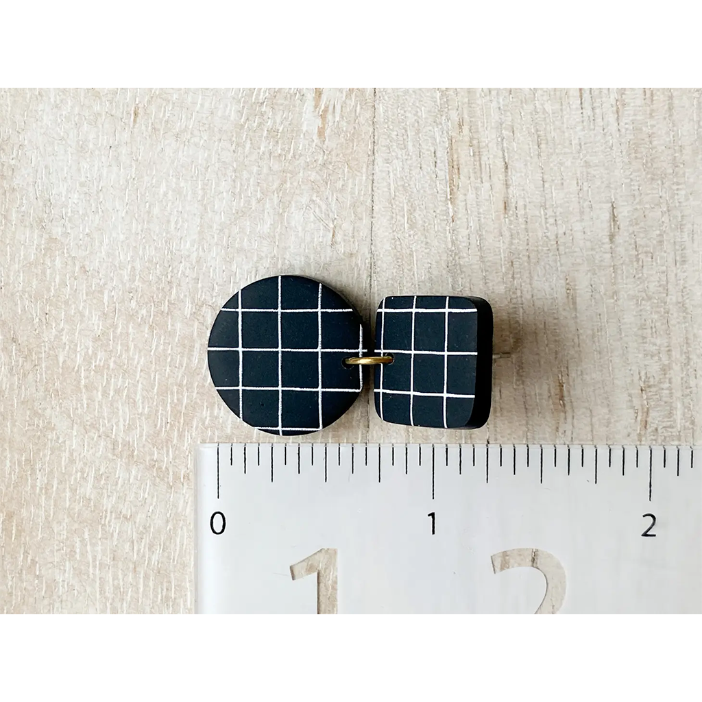 Agaveh Girl Sadie Earrings Black