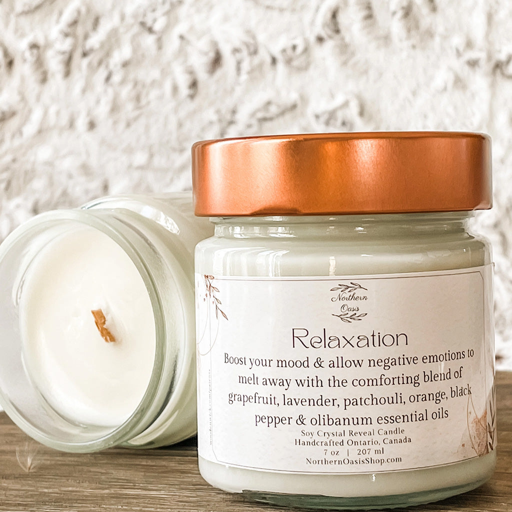 Northern Oasis Relaxation Crystal Reveal Candle