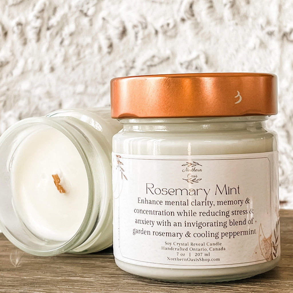 Northern Oasis Rosemary Mint Crystal Reveal Candle